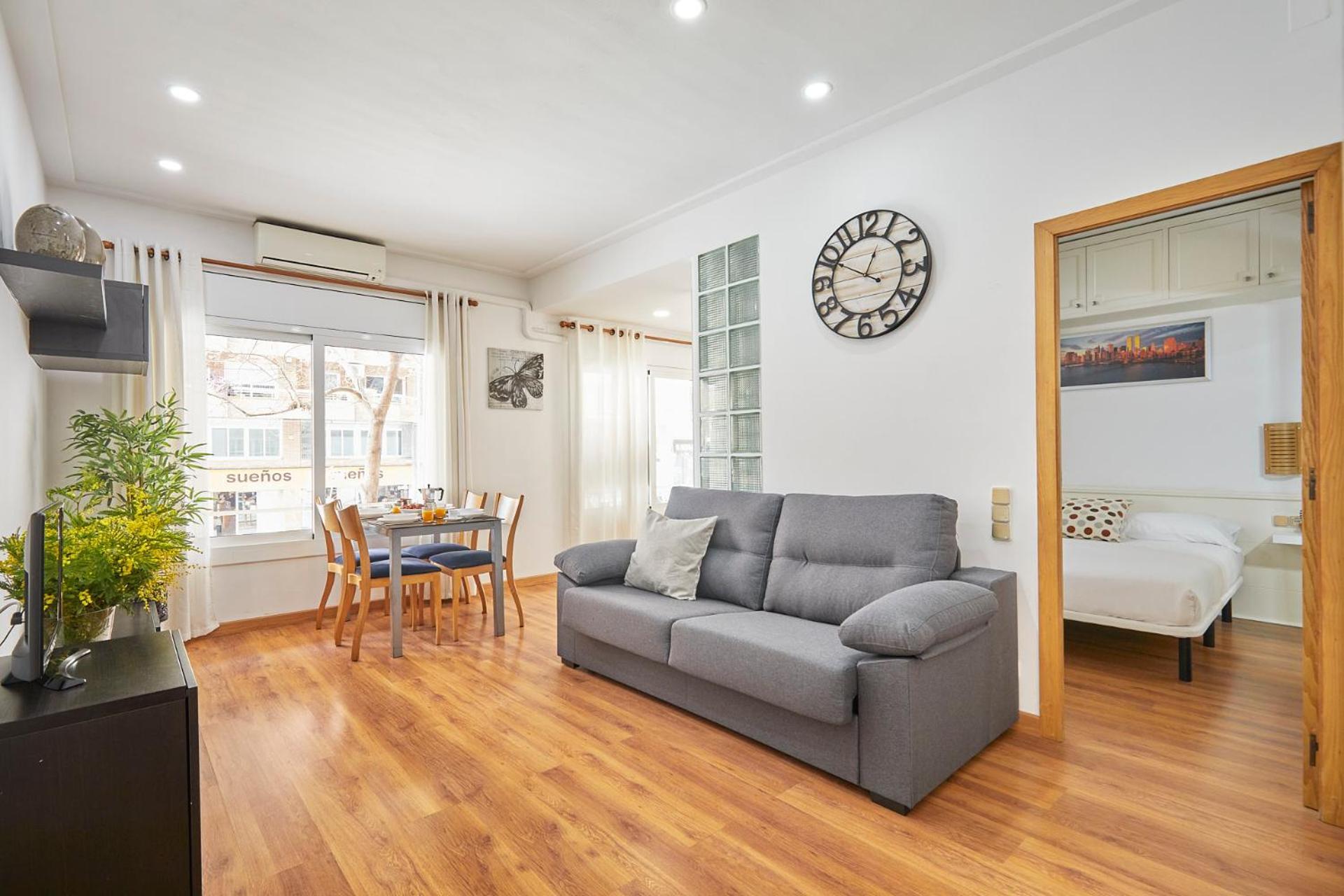Apartament Bbarcelona Gracia Nova Flat *